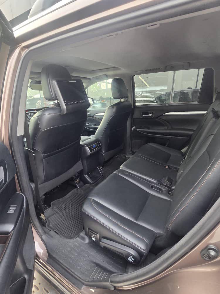 2018 Camry hybrid